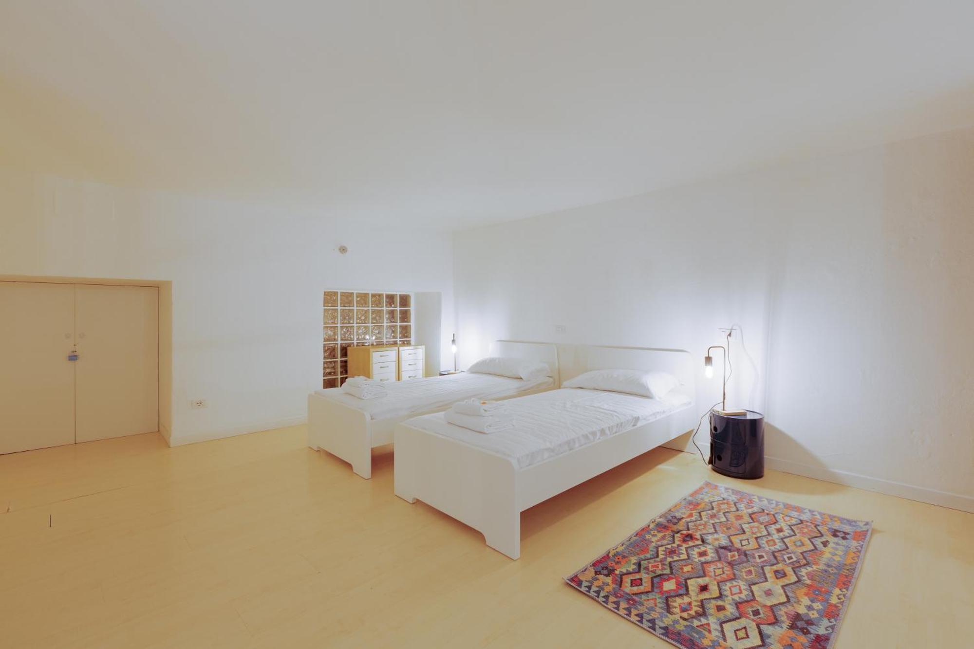 Sant'Agostino - Charming Retreat 210M From M2 Apartment Milan Exterior photo