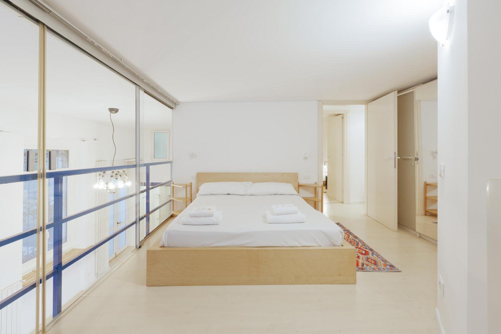 Sant'Agostino - Charming Retreat 210M From M2 Apartment Milan Exterior photo