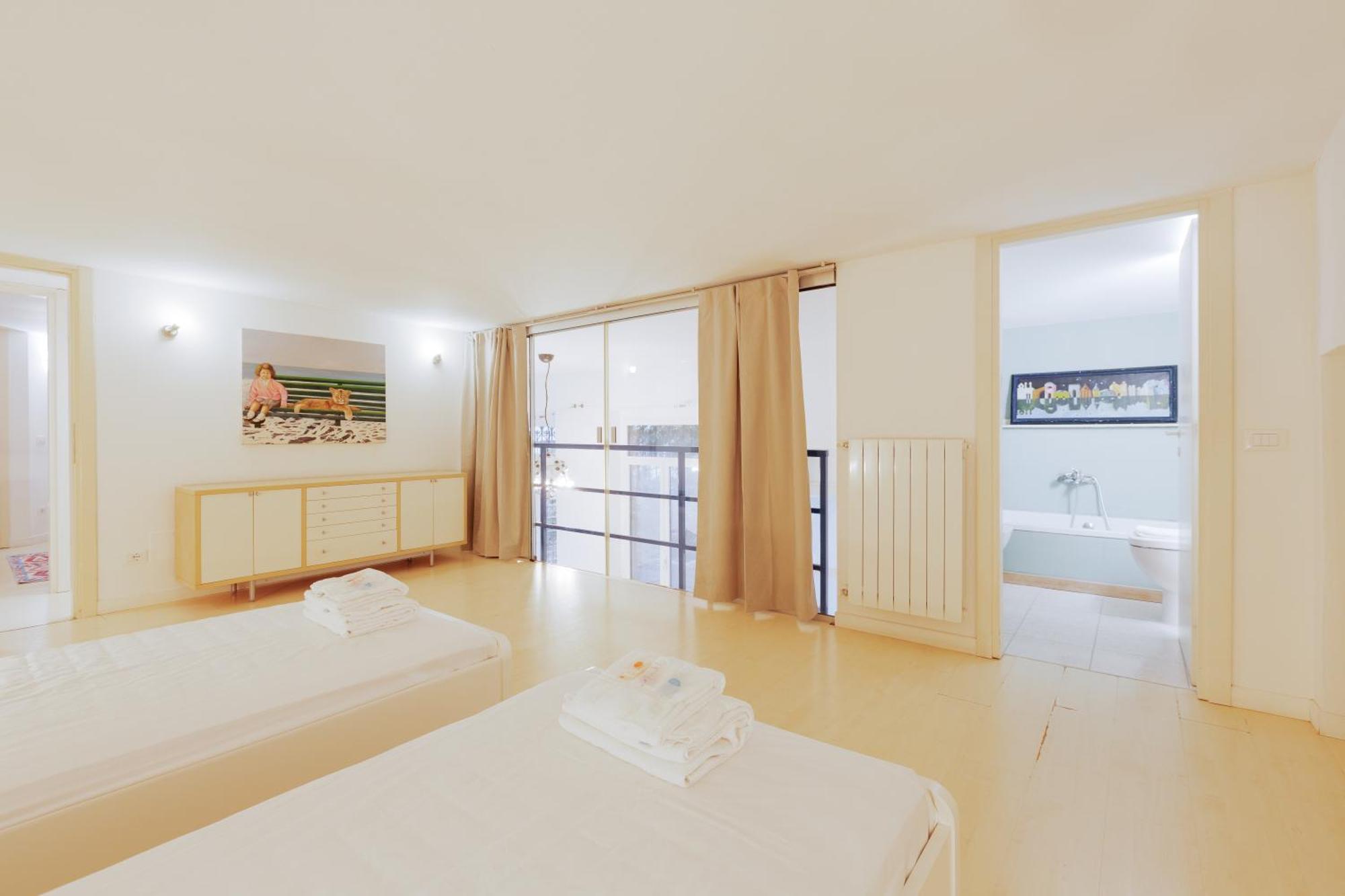 Sant'Agostino - Charming Retreat 210M From M2 Apartment Milan Exterior photo